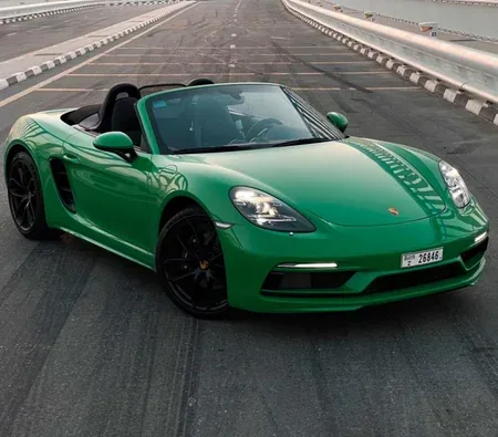 Porsche 718 Boxster 2023 in Dubai — photo 7