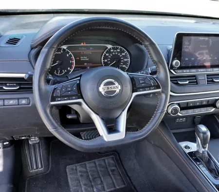 Nissan Altima 2022 in Dubai — photo 5