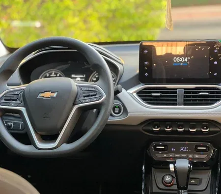 Chevrolet Captiva 2023 in Dubai — photo 2