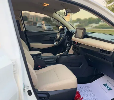 Toyota Yaris Sedan 2023 in Dubai — photo 10
