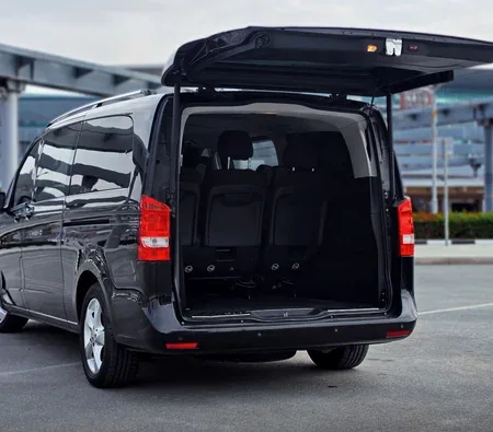 Mercedes-Benz V250 2020 in Dubai — photo 6