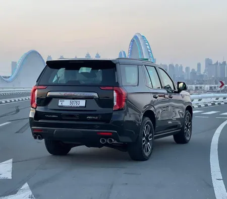GMC Yukon AT4 2023 in Dubai — photo 9