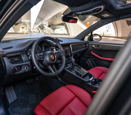 Porsche Macan 2024 — аренда в Дубае — фото 3