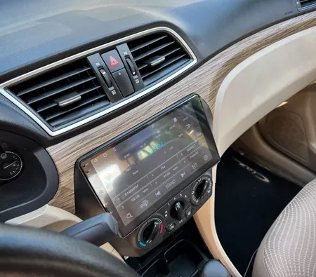 Suzuki Ciaz 2024 in Dubai — photo 6