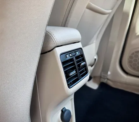 Suzuki Ciaz 2024 in Dubai — photo 7