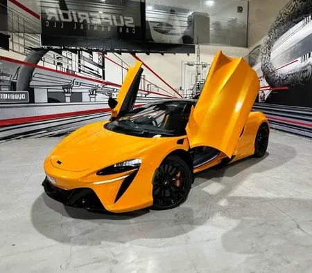 McLaren Artura 2023 напрокат в Дубае