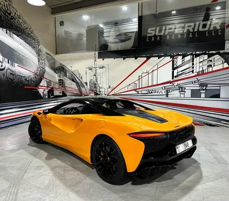 McLaren Artura 2023 in Dubai — photo 9