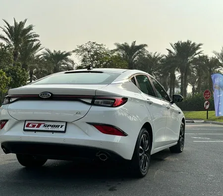 Jac J7 2024 in Dubai — photo 5