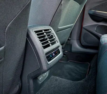 Volkswagen Golf GTI 2024 in Dubai — photo 7