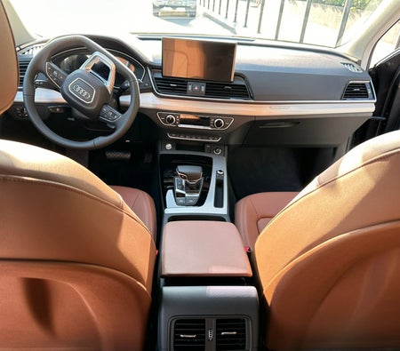 Audi Q5 2024 in Dubai — photo 4