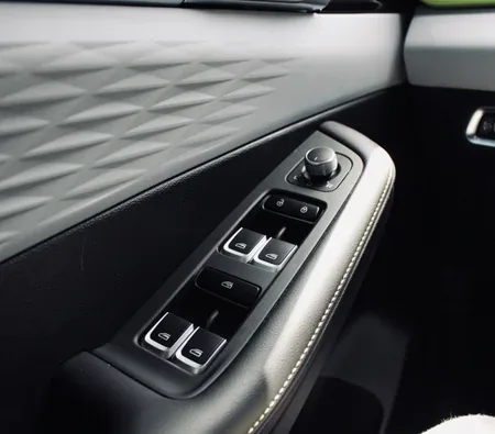 Geely Coolray GL 2024 in Dubai — photo 7