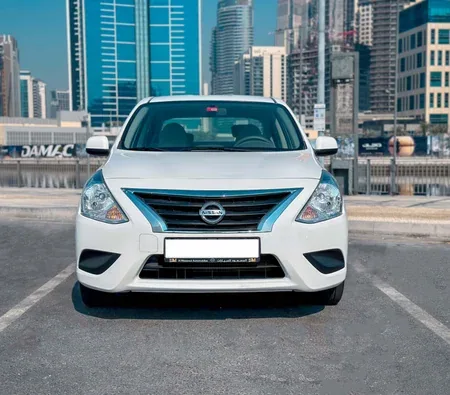 Nissan Sunny 2023 напрокат в Дубае