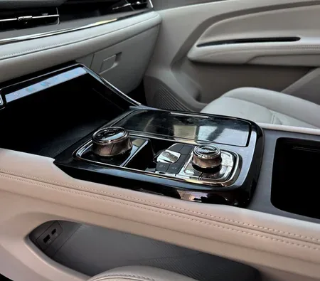 Ford Territory 2023 in Sharjah — photo 7