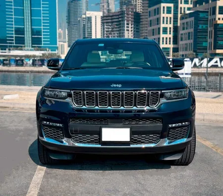 Jeep Grand Cherokee 2023 in Sharjah — photo 2