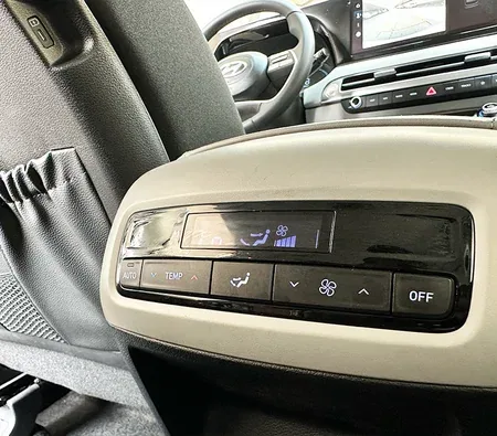 Hyundai Palisade 2022 in Sharjah — photo 7