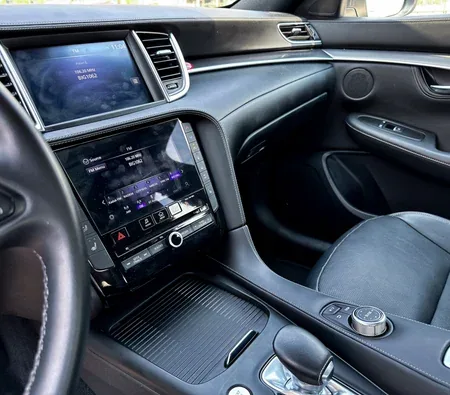 Infiniti QX55 2023 in Sharjah — photo 7