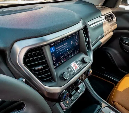 GMC Acadia 2023 in Sharjah — photo 7