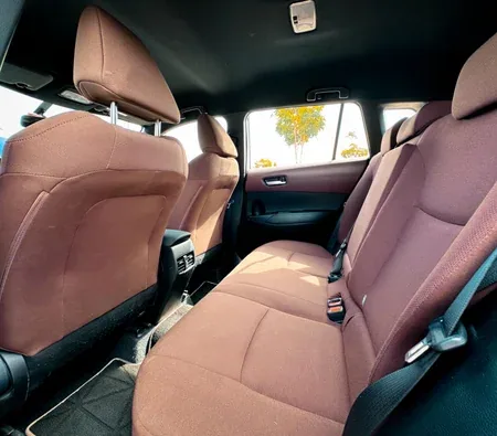Toyota Corolla Cross 2024 — аренда в Шардже — фото 4
