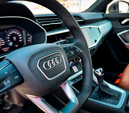 Audi Q3 2024 in Abu Dhabi — photo 6