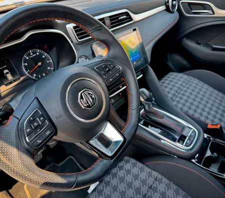 Mg Zs 2023 — аренда в Аджмане — фото 3