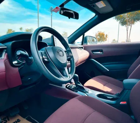 Toyota Corolla Cross 2023 — аренда в Аджмане — фото 2