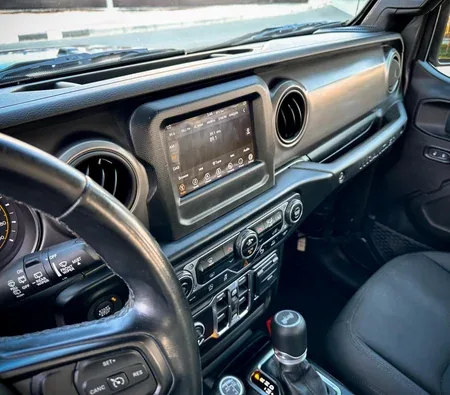 Jeep Wrangler 2021 in Ajman — photo 7