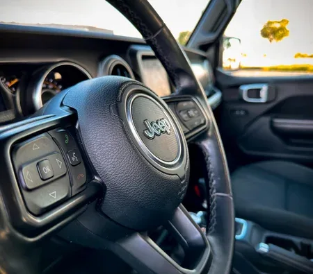 Jeep Wrangler 2021 in Ajman — photo 10