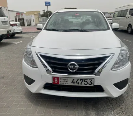 Nissan Sunny 2020 напрокат в Дубае