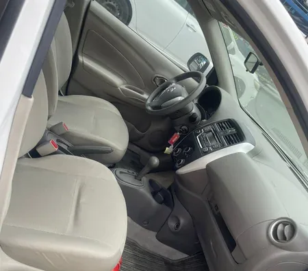 Nissan Sunny 2020 in Ajman — photo 2