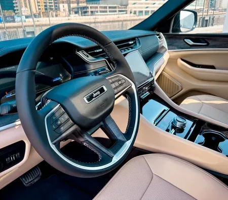 Jeep Grand Cherokee 2023 in Ajman — photo 6