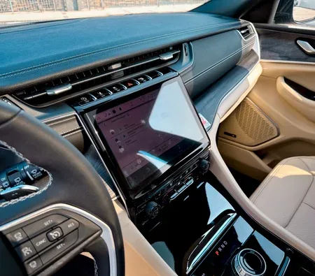 Jeep Grand Cherokee 2023 in Ajman — photo 9
