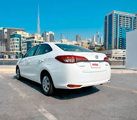 Toyota Yaris 2022 in Ajman — photo 5