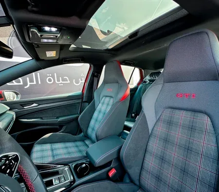 Volkswagen Golf GTI 2024 — аренда в Аджмане — фото 8