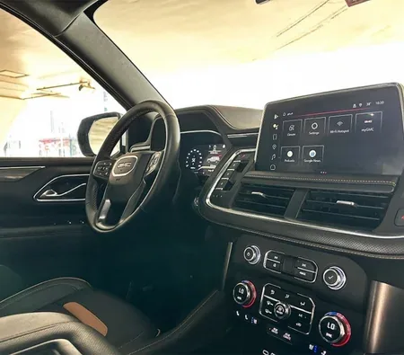 GMC Yukon AT4 2023 in Ajman — photo 7