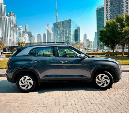 Hyundai Creta 5 Seater 2023 in Fujairah — photo 2