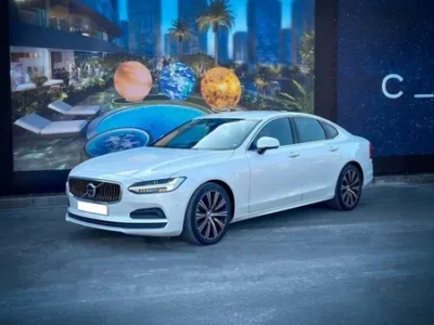 Volvo S90 2023 — Fujairah