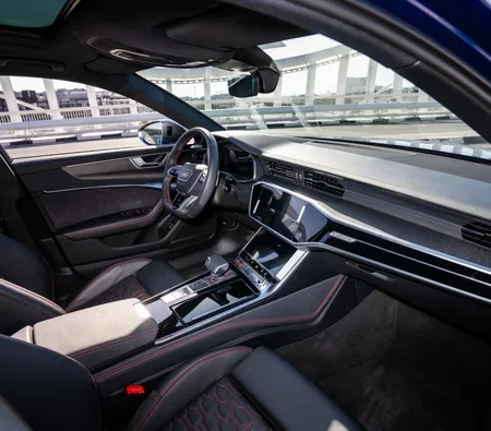 Audi RS6 2023 in Dubai — photo 10