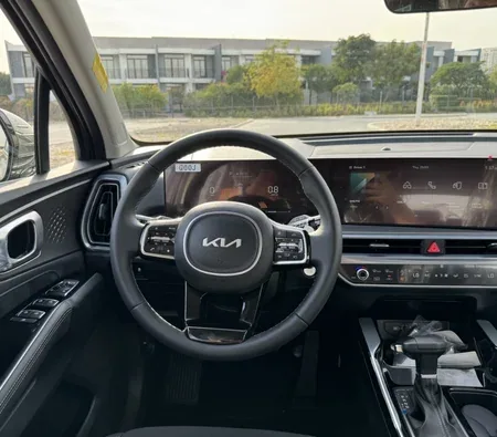 Kia Sorento 2024 in Dubai — photo 2