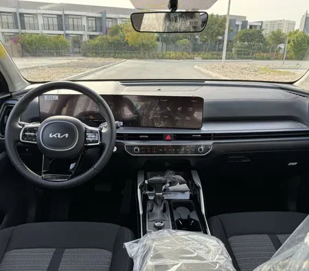 Kia Sorento 2024 in Dubai — photo 8