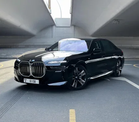 BMW 740Li M Kit 2024 — аренда в Дубае — фото 2