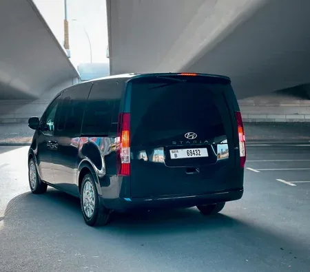 Hyundai Staria 9S 2024 — аренда в Дубае — фото 5