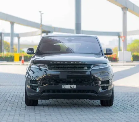 Land Rover Range Rover Sport Dynamic V6 2023 in Dubai — photo 2