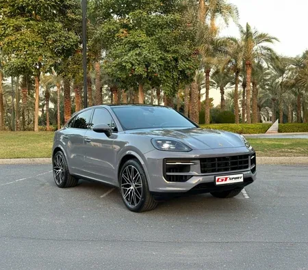 Porsche Cayenne Coupe Platinum 2024 напрокат в Дубае