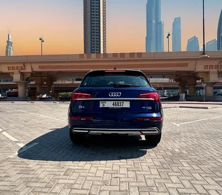Audi Q5 2024 in Abu Dhabi — photo 4
