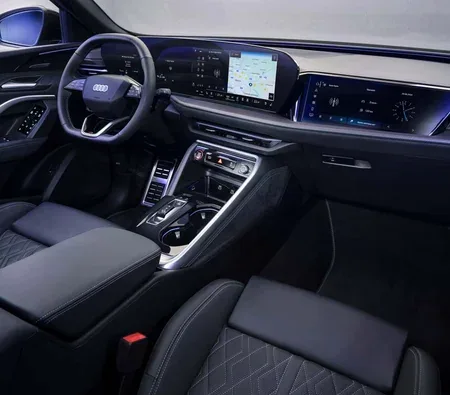 Audi Q5 2024 in Abu Dhabi — photo 5