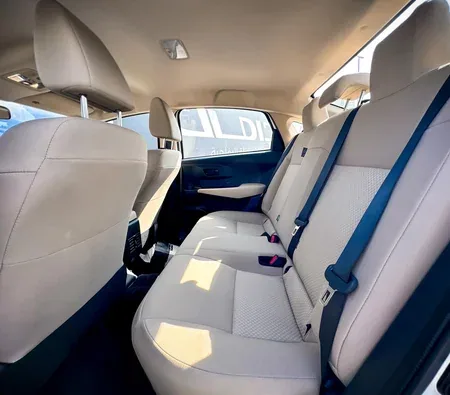 Toyota Yaris 2023 — аренда в Шардже — фото 7
