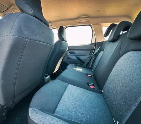 Renault Duster 2024 in Sharjah — photo 4