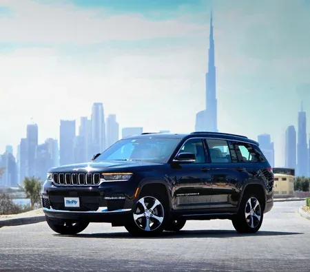 Jeep Grand Cherokee 2024 in Dubai — photo 7