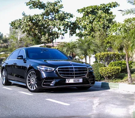 Mercedes-Benz S500 2022 for rent