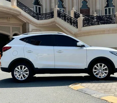 Mg Zs 2025 in Dubai — photo 4